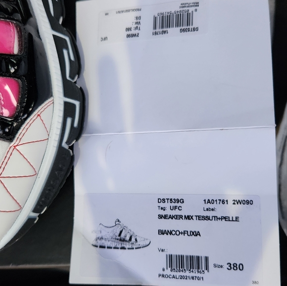 VERSACE TRIGRECA WOMEN’S SNEAKER - Picture 10 of 13